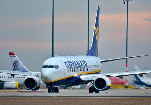 FACUA: Ryanair intent evitar en tribunales que trascendiera que fue multada en 2017 por cancelaciones masivas