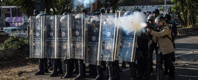 Noticia de Almera 24h: Venezuela: Aumenta represin estatal a protestas en medio de la crisis