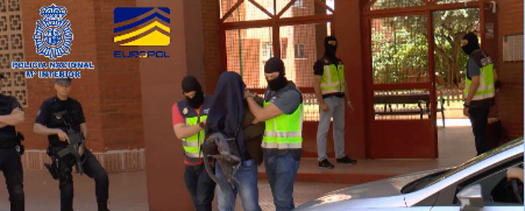 Noticia de Almera 24h: La Polica Nacional detiene en Madrid a un presunto miembro del aparato financiero de DAESH que facilitaba el retorno de foreign terrorist fighters a Europa