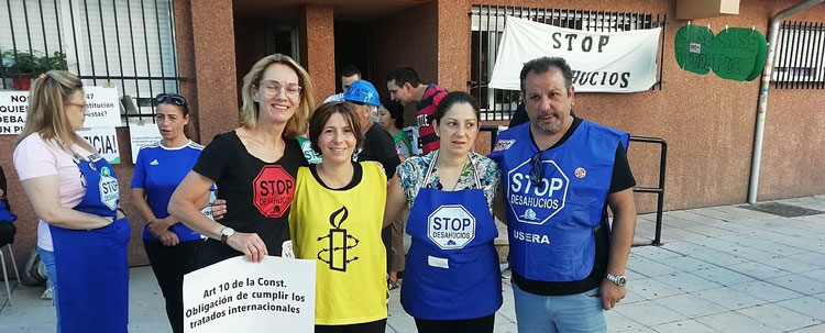 Amnista Internacional aplaude la decisin de paralizar el desahucio de una familia con tres menores y exige soluciones a largo plazo