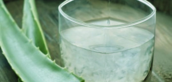 OCU advierte que consumir en exceso zumo de aloe, los suplementos de t verde o las algas puede ser perjudicial para la salud