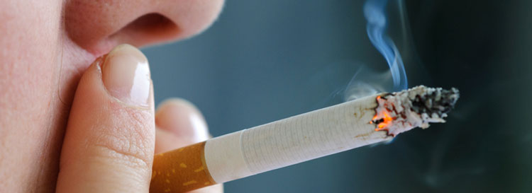 Fumar incrementa enormemente el riesgo de complicaciones tras una intervencin quirrgica